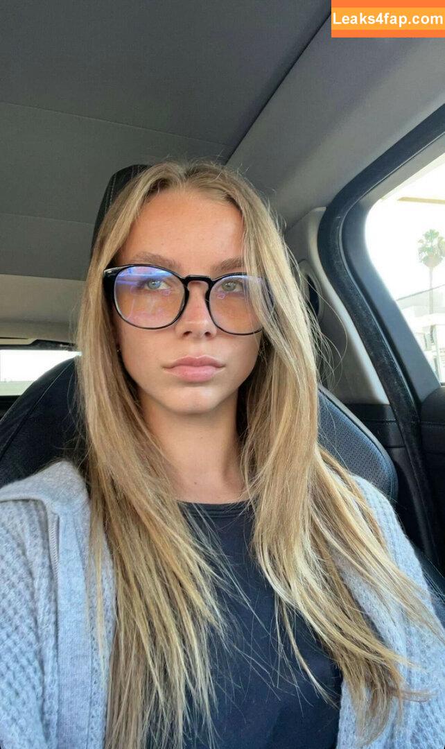 Anna Shumate / Annabananaxdddd / annashumate / annashumatee leaked photo photo #0245