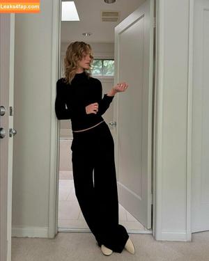 Anna Shumate photo #0086