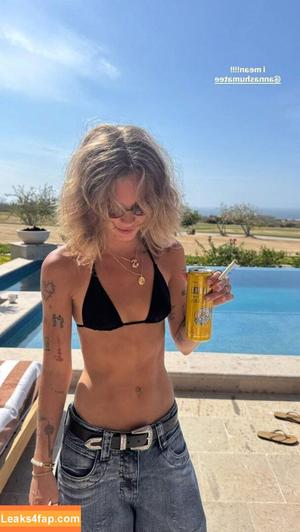 Anna Shumate photo #0308