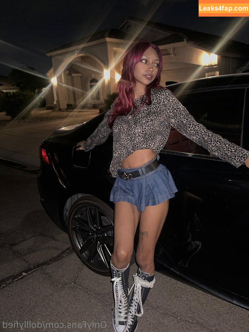 dolllyfied /  leaked photo photo #0018