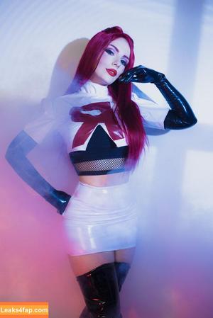 Katyuska Moonfox photo #0044
