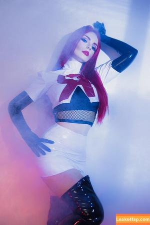 Katyuska Moonfox photo #0047