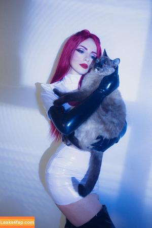 Katyuska Moonfox photo #0048