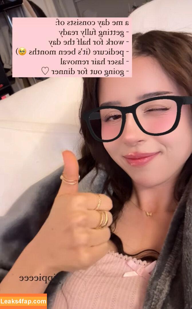 Pokimane / pokimanelol / pokinaneonlyfan leaked photo photo #0030
