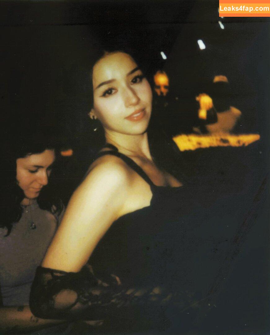 Pokimane / pokimanelol / pokinaneonlyfan leaked photo photo #0313