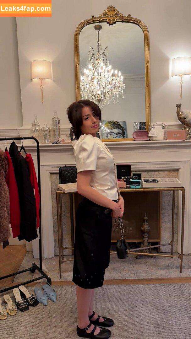 Pokimane / pokimanelol / pokinaneonlyfan leaked photo photo #0519