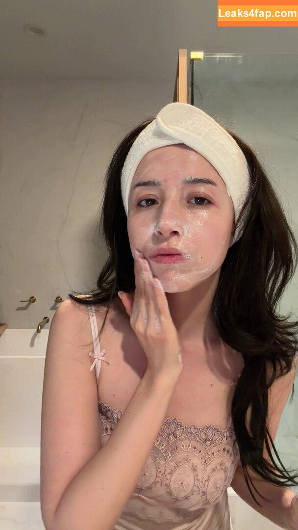 Pokimane / pokimanelol / pokinaneonlyfan leaked photo photo #0537