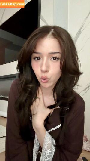 Pokimane photo #0492