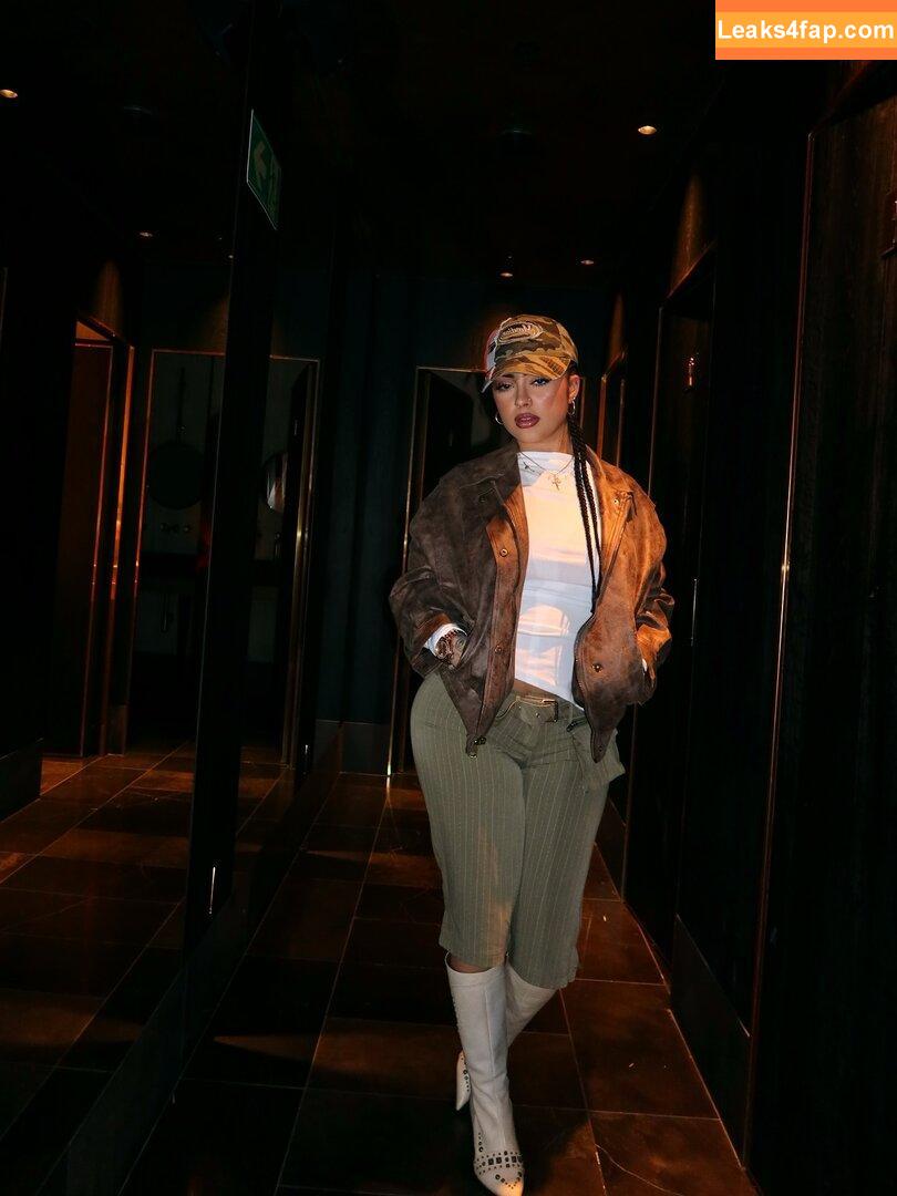 Malu Trevejo / malutrevejo / malutrevejo15 / malutrevejo18 leaked photo photo #0032