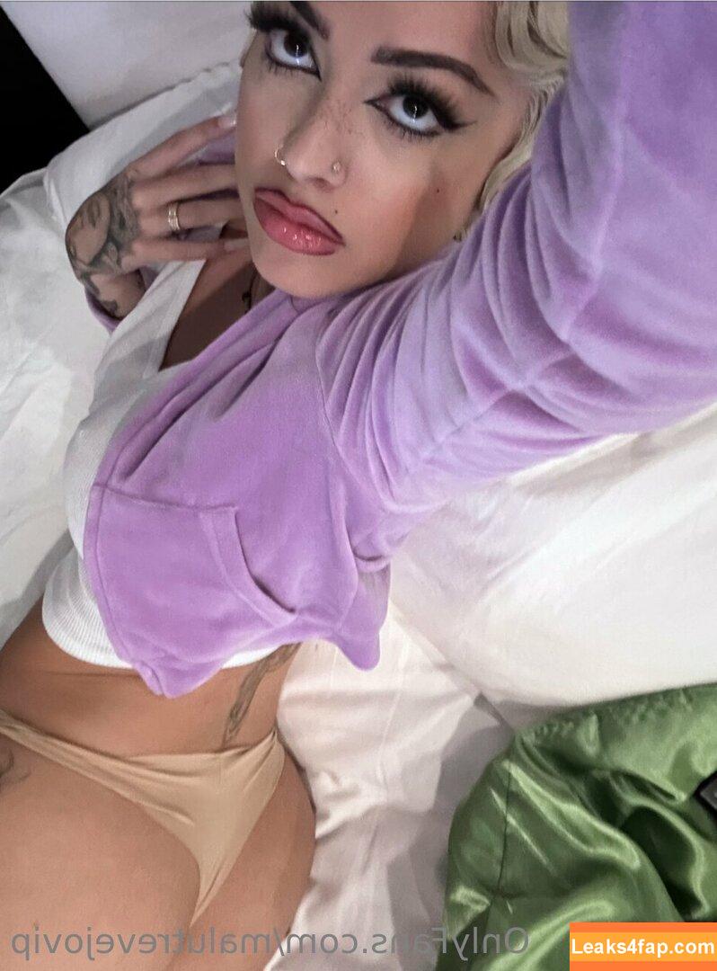 Malu Trevejo / malutrevejo / malutrevejo15 / malutrevejo18 leaked photo photo #0167