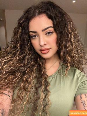 Malu Trevejo photo #0052