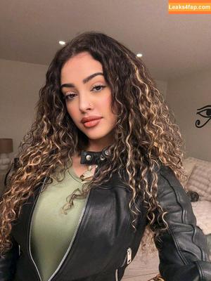 Malu Trevejo photo #0067