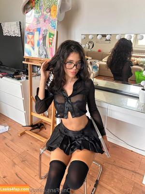 Vanessa.rhd photo #0013