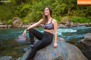 Meg Turney photo #0068