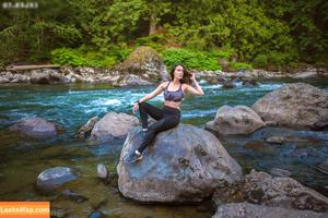 Meg Turney photo #0069