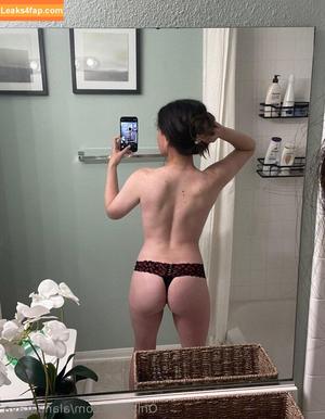 Alana Araya photo #0004