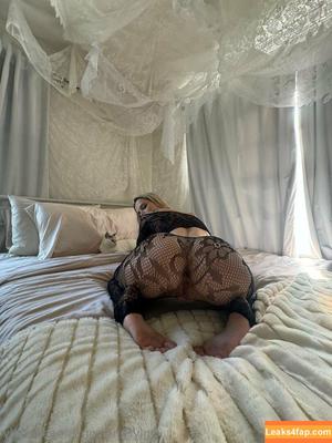 Ashley Matheson Smashedely photo #0001