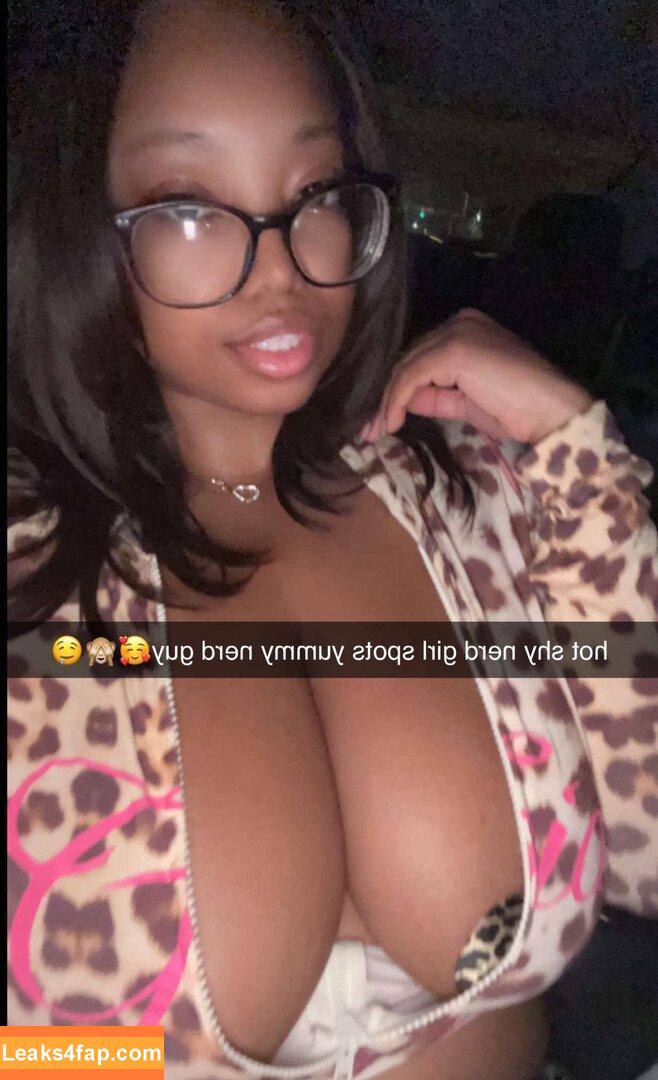 bedras / princessbabyved leaked photo photo #0008
