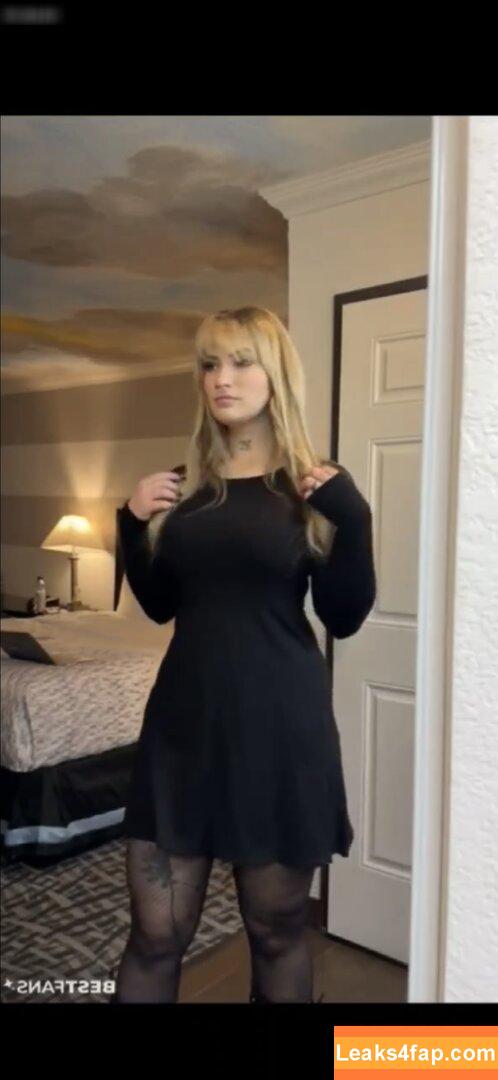 Kati Karenina / katikarenina / lizzywurstnudes leaked photo photo #0006
