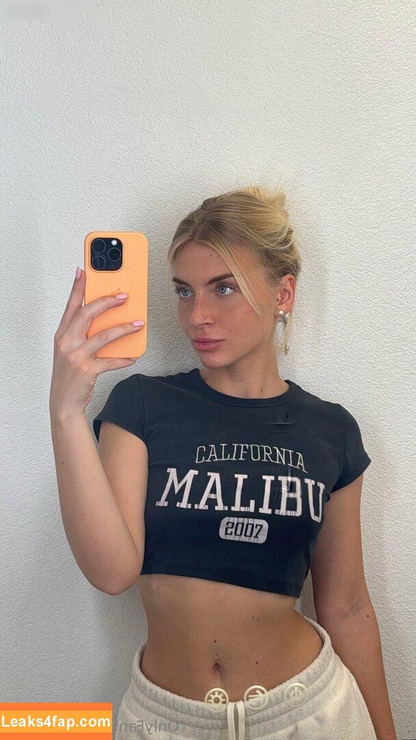 Lia Engel /  leaked photo photo #0012