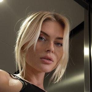 Lia Engel photo #0026