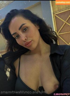 Marnie Simpson photo #0005