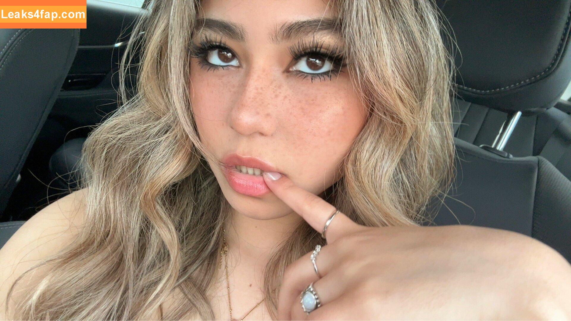 sophia.frutos /  leaked photo photo #0042