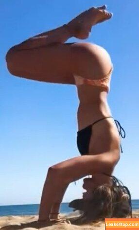 sophia.frutos /  leaked photo photo #0087