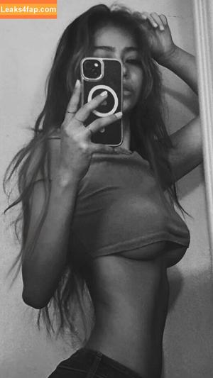 sophia.frutos photo #0006