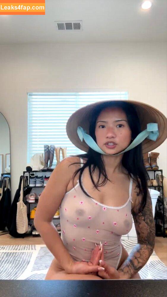 tiiieeen /  leaked photo photo #0008