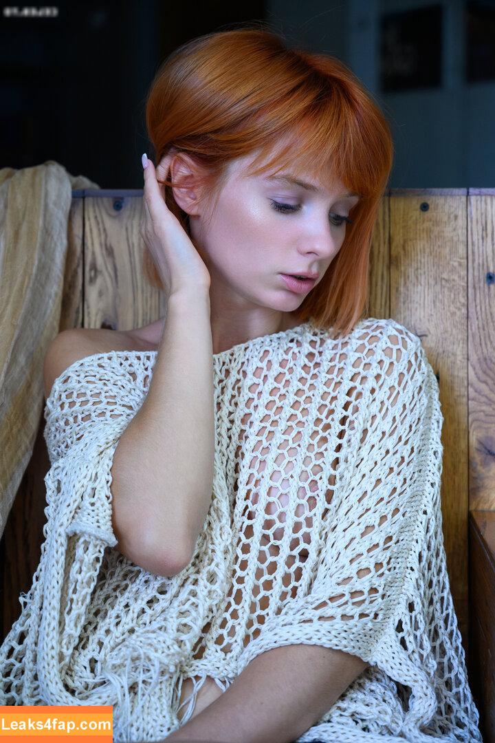 21919 /  leaked photo photo #1087