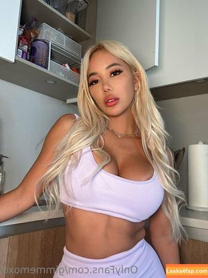 Anthia Mo photo #0001