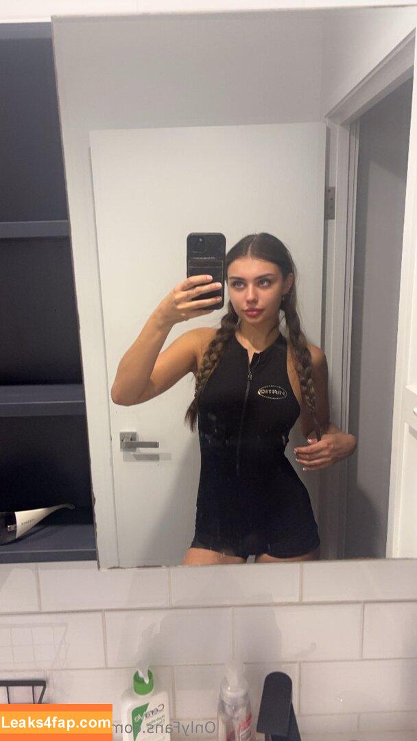 Cassies1 / cutecassidyy / littlemisscassie1 leaked photo photo #0018