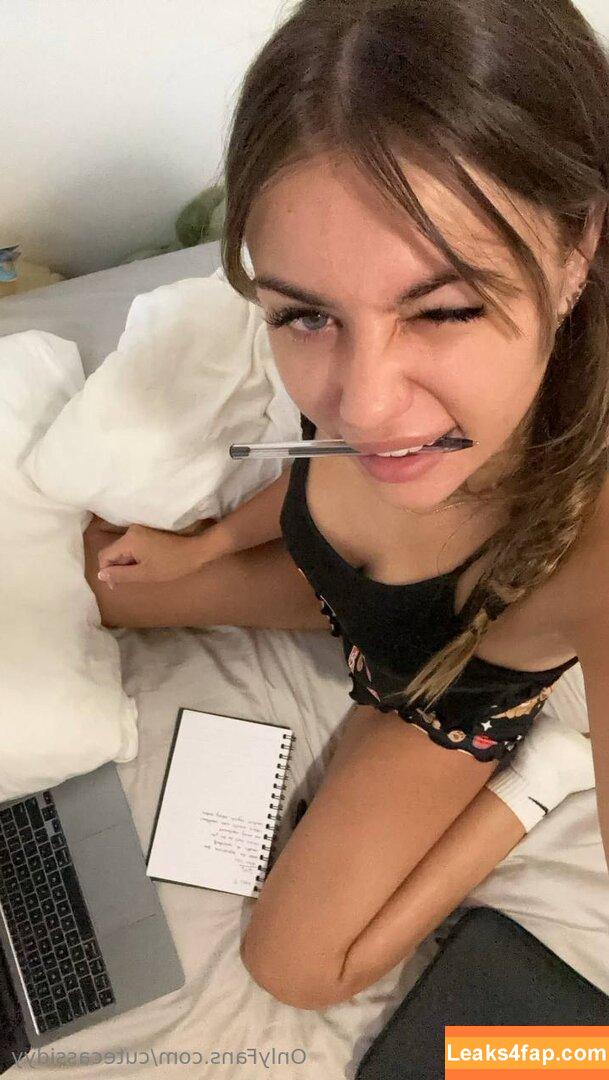 Cassies1 / cutecassidyy / littlemisscassie1 leaked photo photo #0116