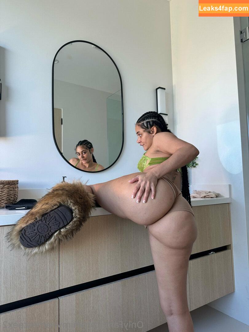 Himynamestee / _himynamesteee leaked photo photo #0018