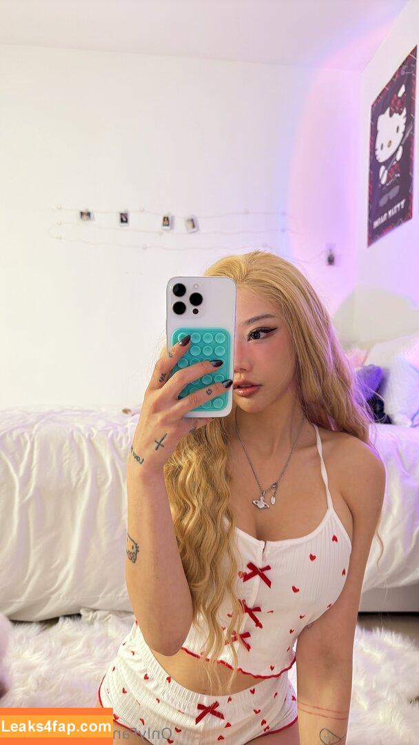 Kittylixo / stepsis.lixo leaked photo photo #0019