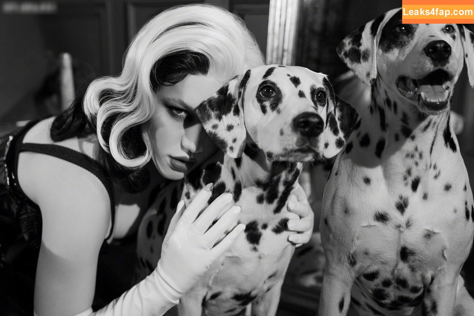 Lada Lyumos / lada_lyumoscos / ladalyumos слитое фото фото #0510