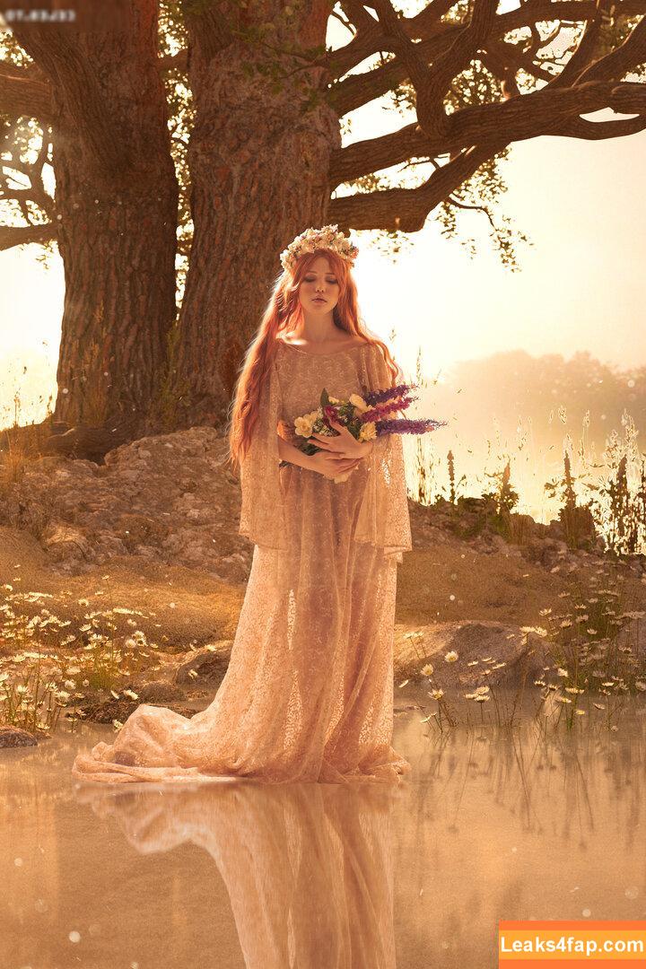 Lada Lyumos / lada_lyumoscos / ladalyumos слитое фото фото #0600