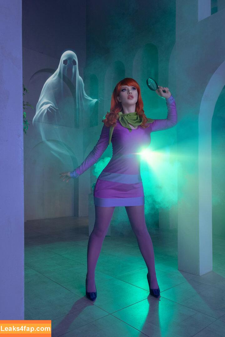 Lada Lyumos / lada_lyumoscos / ladalyumos слитое фото фото #0935