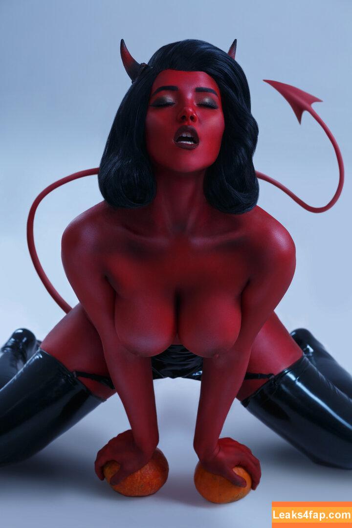 Lada Lyumos / lada_lyumoscos / ladalyumos слитое фото фото #0961