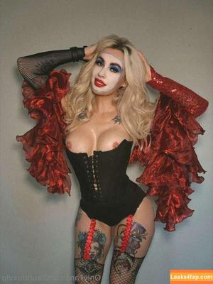 Laura Lux фото #0033