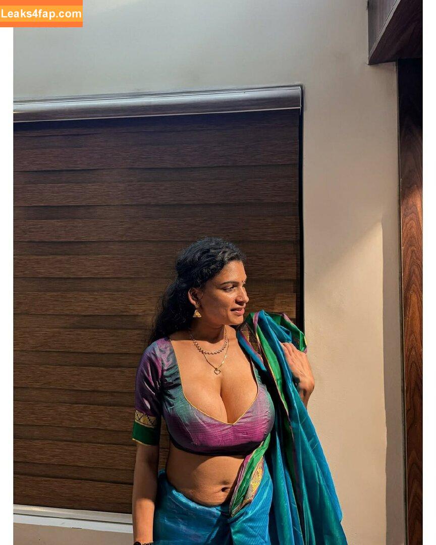 Reshmi R Nair / resmi_r_nair / resmi_r_nair._ / resminair / resmirnair leaked photo photo #0012