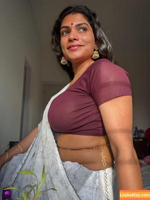 Reshmi R Nair photo #0077