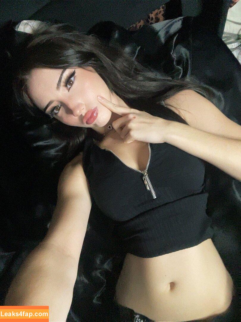 222madelynn / fcknmaddy / fcknmaddyy leaked photo photo #0037