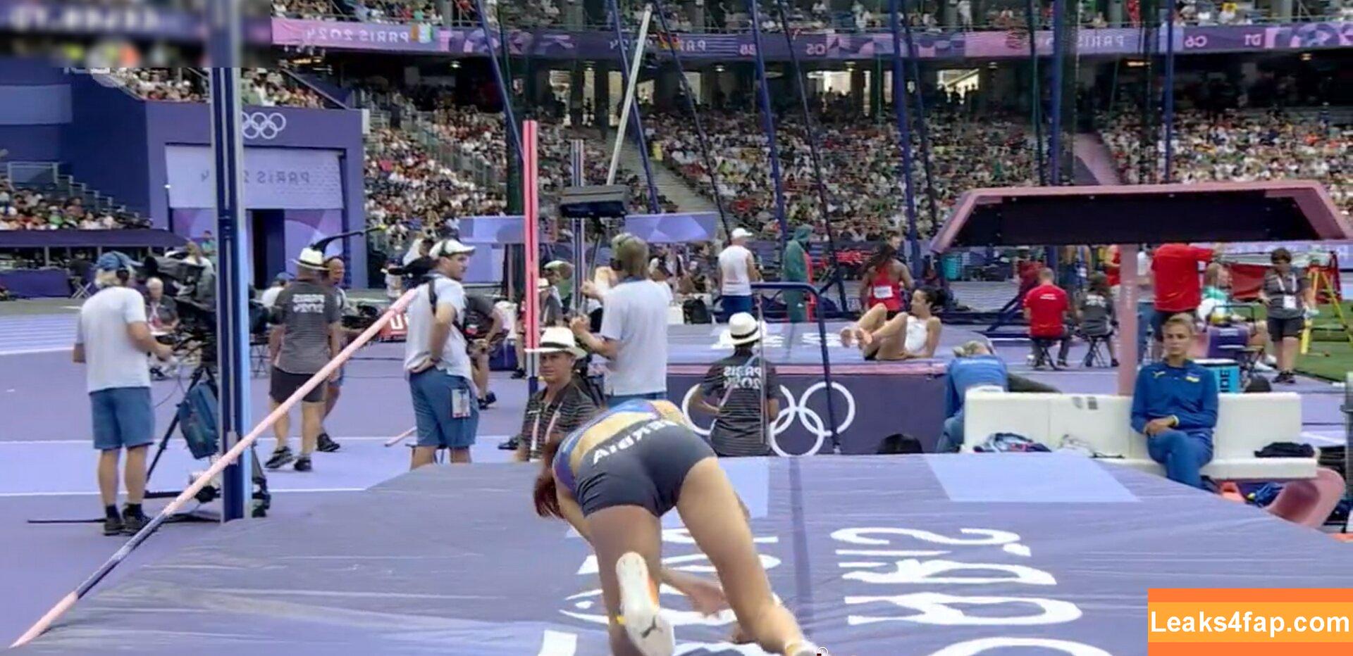 22723 /  leaked photo photo #0387