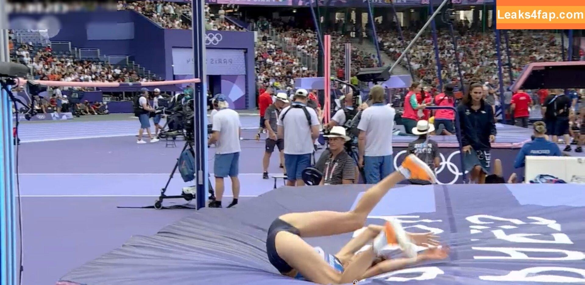 22723 /  leaked photo photo #0388