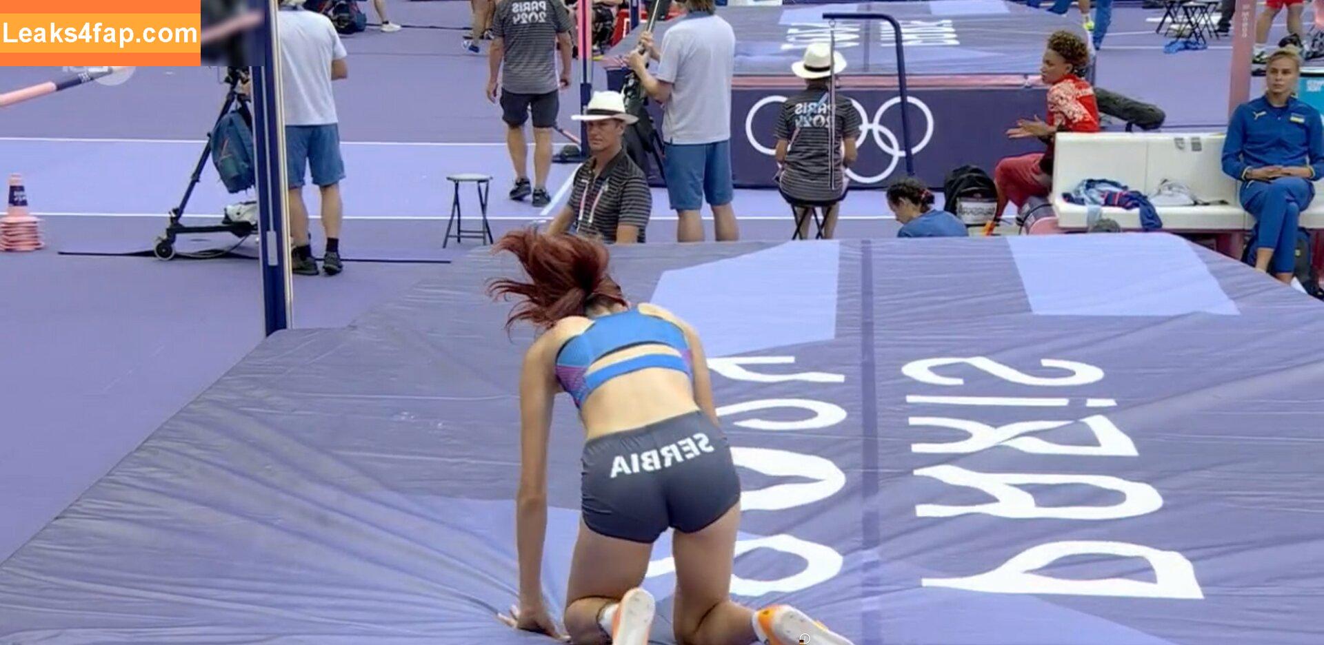 22723 /  leaked photo photo #0391