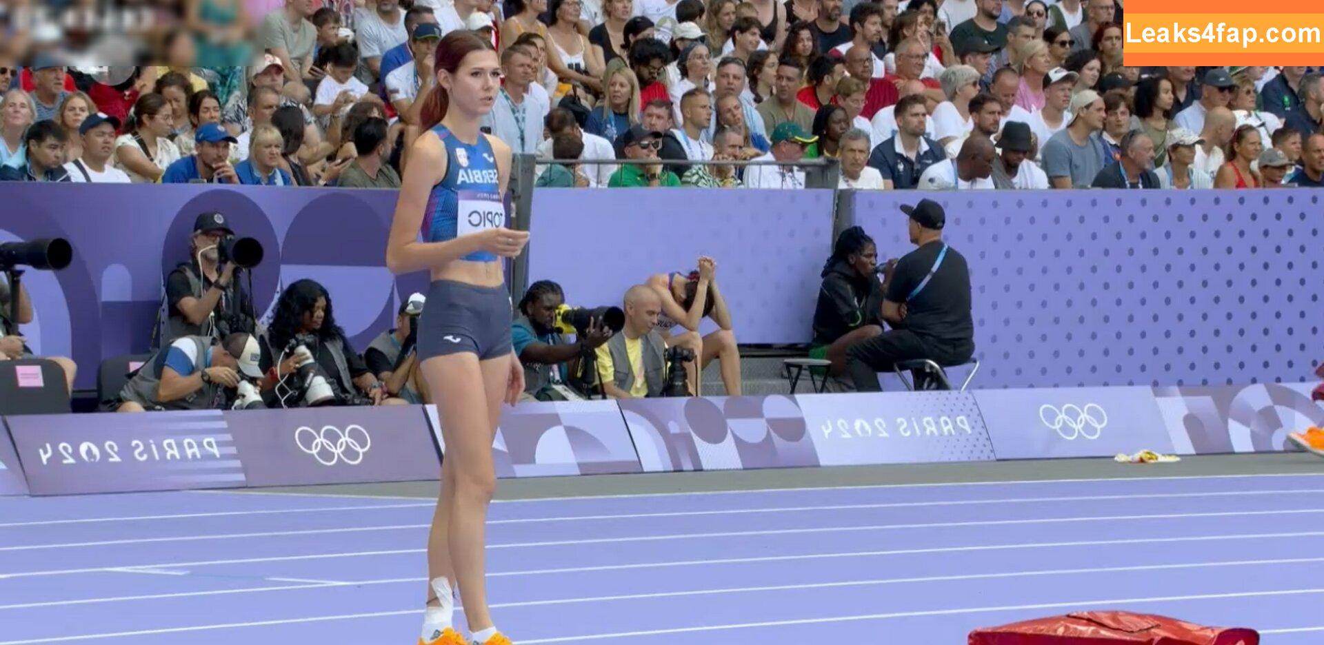 22723 /  leaked photo photo #0395