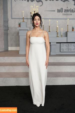 Caylee Cowan photo #0090