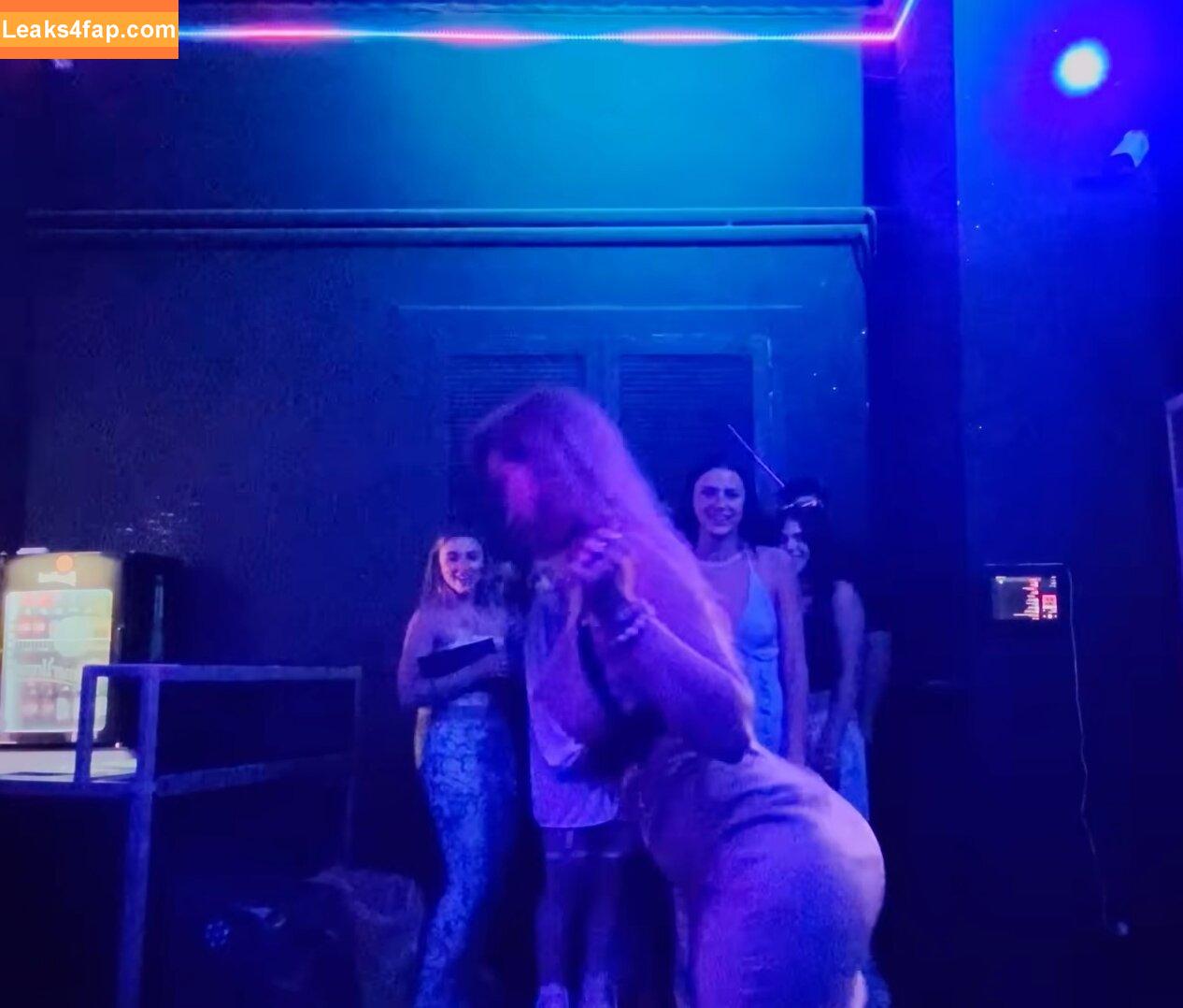 HaileeandKendra / sweetw0lf94 leaked photo photo #0015